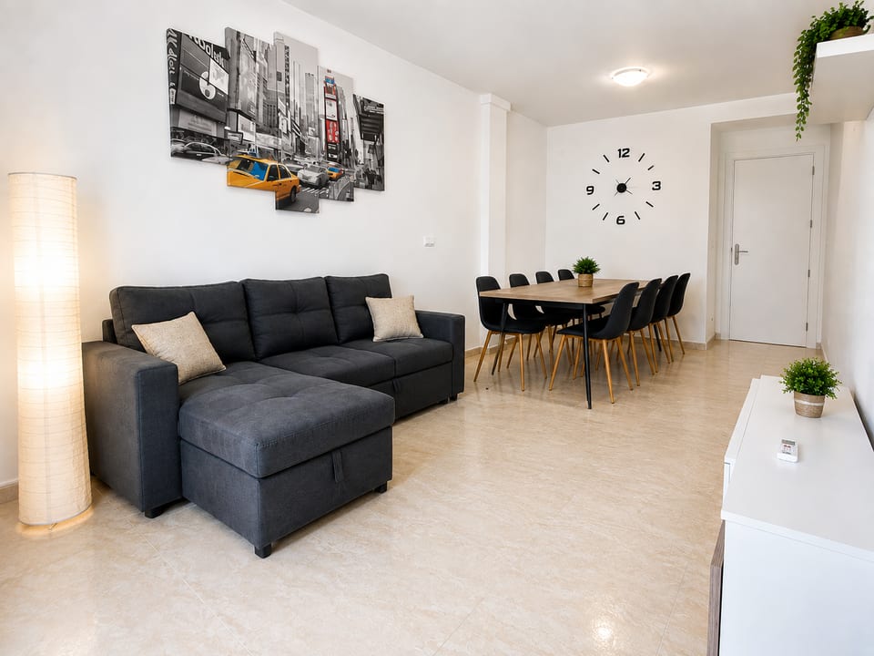 Ground-Floor Apartment with Private Terrace and Garden in El Albir (9/15)