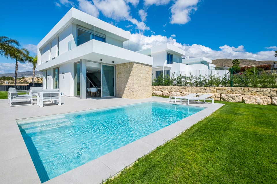 Luxurious key ready-villa (11/15)