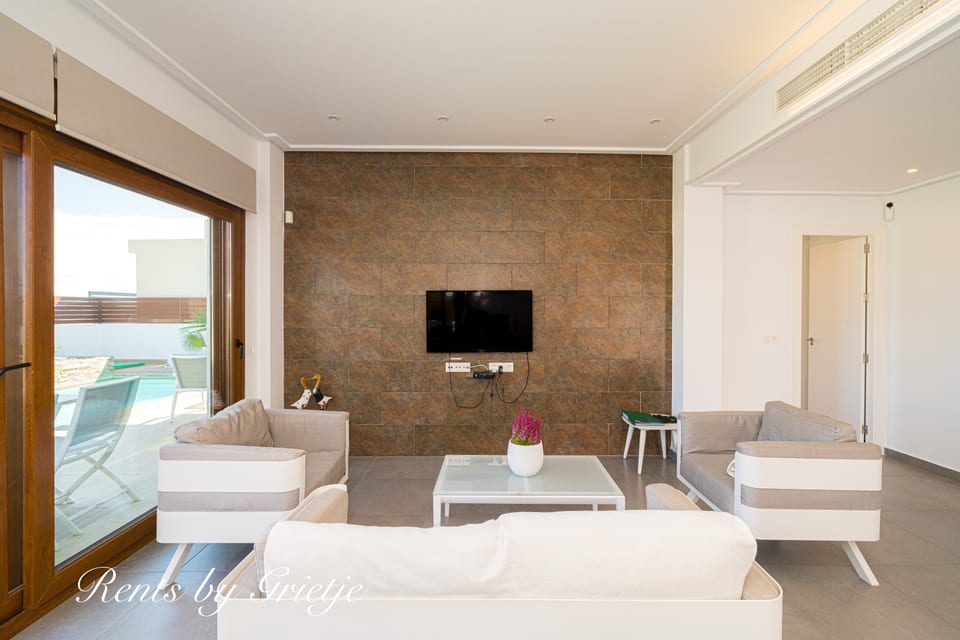 Villa Polop (12/22)